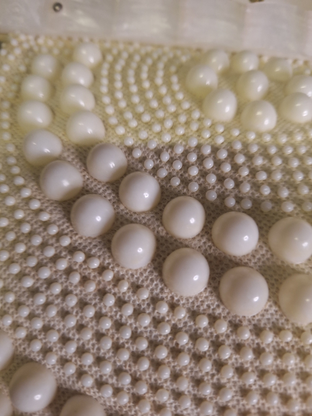 Cream Beaded Pearl-Accent Top-Hand Held Vintage Purse - Picture 5 of 12